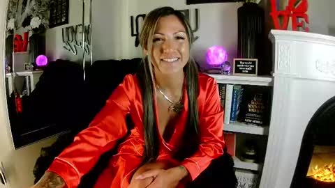 Flobella online show from July 2026 02:05:17 AM