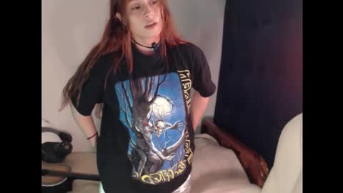 flor3citarockera online show from February 2026 03:54:01 PM