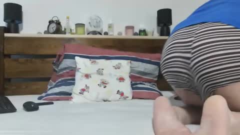 Snapshot of florekmilan chatting on January 2026 07:50:02 PM florekmilan online show from January 2026 07:50:02 PM