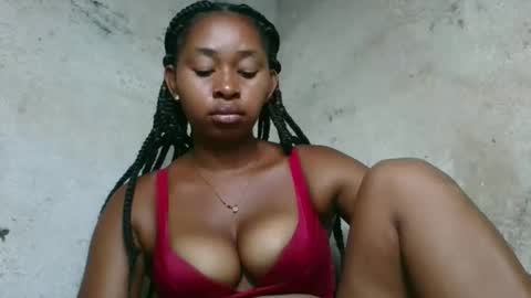 florencia011 online show from February 2026 06:57:02 PM