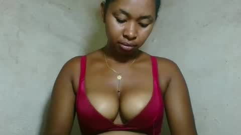 Snapshot of florencia011 chatting on May 2026 05:24:01 AM florencia011 online show from May 2026 05:24:01 AM