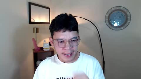 Snapshot of floriankeirxx_ chatting on October 2025 04:57:02 AM floriankeirxx_ online show from October 2025 04:57:02 AM