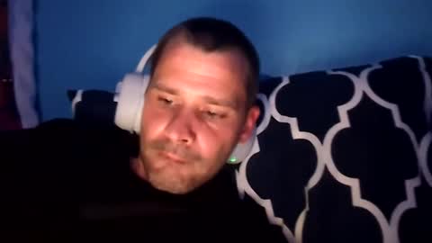 Snapshot of floridaman320 chatting on December 2025 01:04:02 AM floridaman320 online show from December 2025 01:04:02 AM