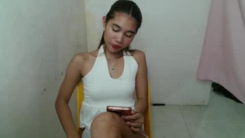 florloversweet1 online show from March 2026 06:47:02 PM