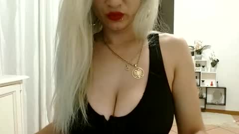 Snapshot of florya4you chatting on June 2026 08:45:01 PM florya4you online show from June 2026 08:45:01 PM