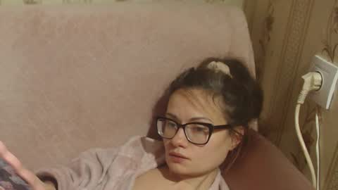 say meow and send tip  online show from December 2025 04:34:01 PM