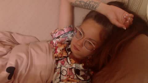 say meow and send tip  online show from May 2026 09:44:02 PM