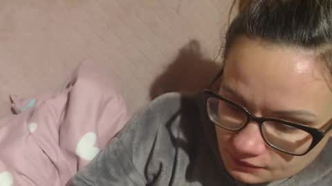 say meow and send tip  online show from November 2025 12:21:01 AM