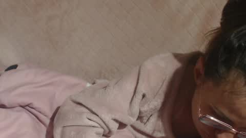 say meow and send tip  online show from April 2026 07:18:02 PM