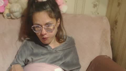 Snapshot of flowercandydoll13 chatting on April 2026 06:50:01 PM say meow and send tip online show from April 2026 06:50:01 PM
