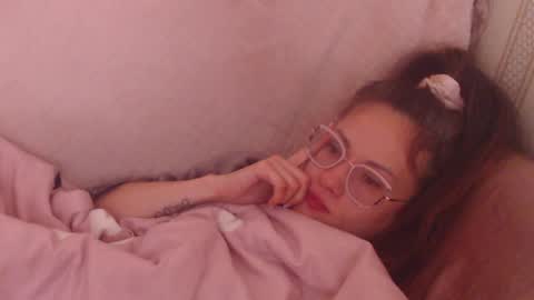 Snapshot of flowercandydoll13 chatting on April 2026 07:25:02 AM say meow and send tip online show from April 2026 07:25:02 AM