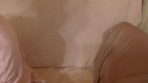 Snapshot of flowercandydoll13 chatting on May 2026 05:18:01 PM say meow and send tip online show from May 2026 05:18:01 PM