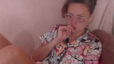 Snapshot of flowercandydoll13 chatting on May 2026 07:46:02 AM say meow and send tip online show from May 2026 07:46:02 AM