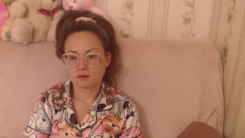 Snapshot of flowercandydoll13 chatting on June 2026 08:58:02 AM say meow and send tip online show from June 2026 08:58:02 AM