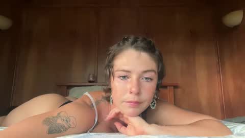 Flowergirl online show from January 2025 03:27:02 AM