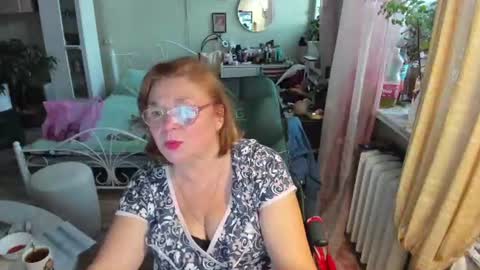 Snapshot of flowerlover8 chatting on July 2026 06:34:02 PM Flowerlower online show from July 2026 06:34:02 PM