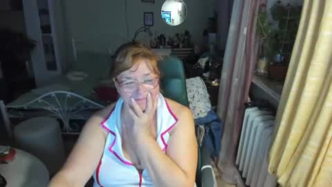 Snapshot of flowerlover8 chatting on July 2026 08:00:02 PM Flowerlower online show from July 2026 08:00:02 PM