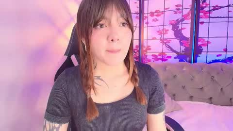  FLUFFY BUBBLE  online show from December 2025 04:19:02 AM