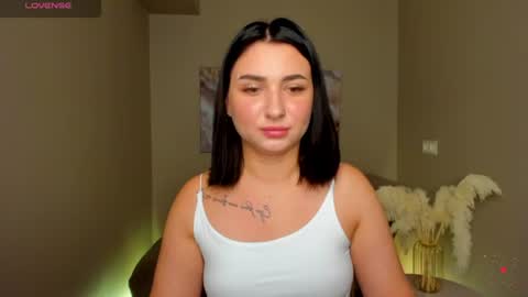 Lina online show from July 2026 12:26:02 AM