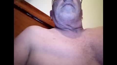 flye63 online show from March 2026 04:33:01 PM