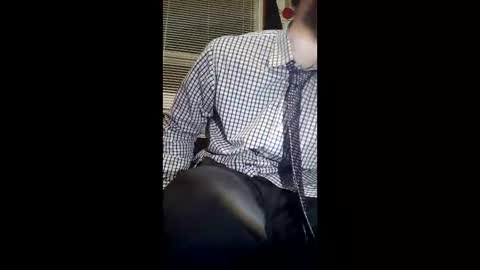 flyyguy69 online show from December 2025 04:41:04 AM