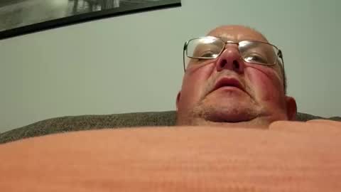 focusfuker online show from September 2025 10:57:02 PM