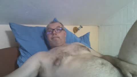 Fojtik online show from September 2025 05:35:01 PM