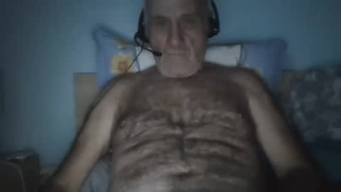 Snapshot of follador1001 chatting on September 2025 04:38:02 AM follador1001 online show from September 2025 04:38:02 AM