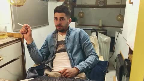 independent model online show from March 2026 07:07:02 PM