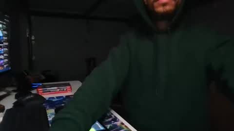 Snapshot of foodyloves126 chatting on February 2026 06:56:01 AM foodyloves126 online show from February 2026 06:56:01 AM