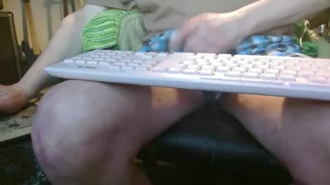 Snapshot of fooman103 chatting on April 2026 02:51:02 AM Fooman1007 online show from April 2026 02:51:02 AM