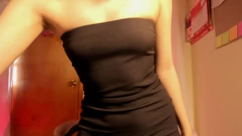 forbidden candy  online show from May 2026 07:51:01 PM