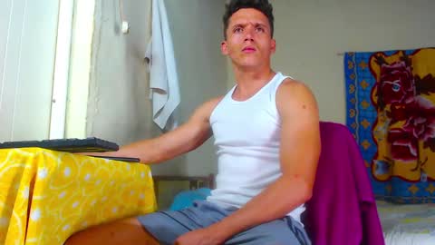 Snapshot of forestcanm chatting on February 2025 02:51:02 AM Frank online show from February 2025 02:51:02 AM