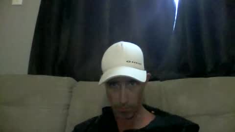 fouraide42 online show from February 2026 07:54:01 PM