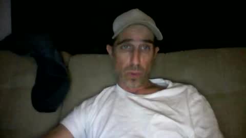 fouraide42 online show from March 2026 05:44:01 AM