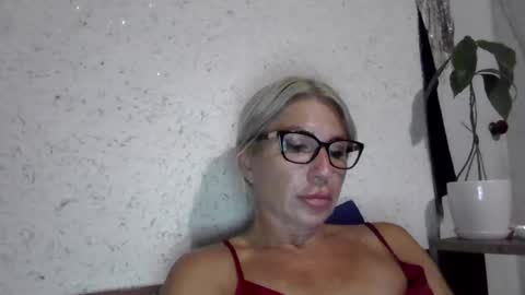 Snapshot of fox_red_lady7 chatting on June 2026 08:02:01 PM fox_red_lady7 online show from June 2026 08:02:01 PM