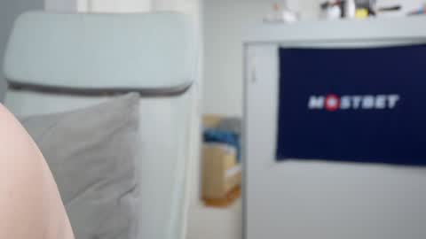 CUSTOM PHOTOS AND VIDEOS -  online show from December 2024 12:16:02 PM