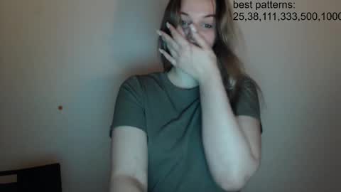 i am your baby Alien  online show from February 2025 06:56:01 PM