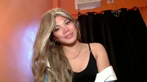 Snapshot of foxli_xx chatting on July 2026 12:28:01 AM KITTY online show from July 2026 12:28:01 AM
