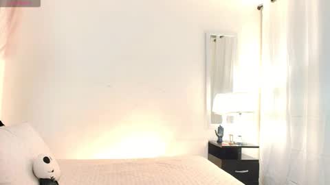 Snapshot of foxmegann chatting on January 2026 11:39:02 PM MeganFoxxy online show from January 2026 11:39:02 PM