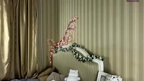 Petra online show from February 2026 01:50:02 PM