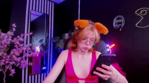Polly online show from June 2026 05:39:02 AM