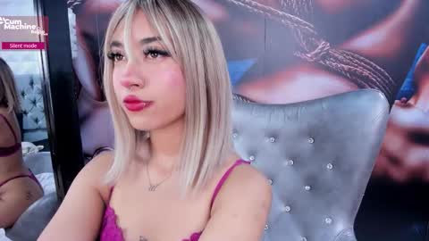 Snapshot of foxy_angelica chatting on December 2025 11:16:02 AM Miss Angelica online show from December 2025 11:16:02 AM