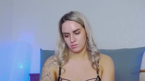 Foxy Kimmi online show from February 2026 06:26:01 AM