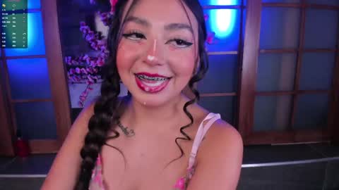 Snapshot of foxy_kylian chatting on June 2026 06:09:01 PM foxy_kylian online show from June 2026 06:09:01 PM