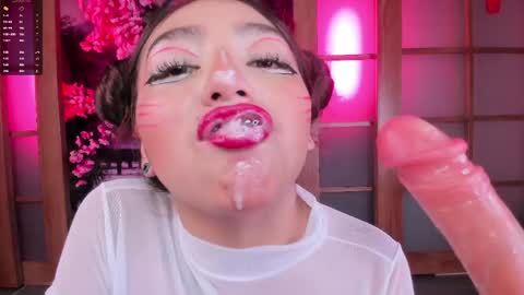 Snapshot of foxy_kylian chatting on June 2026 06:10:02 PM foxy_kylian online show from June 2026 06:10:02 PM