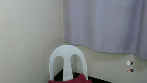 Snapshot of foxy_lei chatting on September 2025 10:42:01 PM foxy_lei online show from September 2025 10:42:01 PM