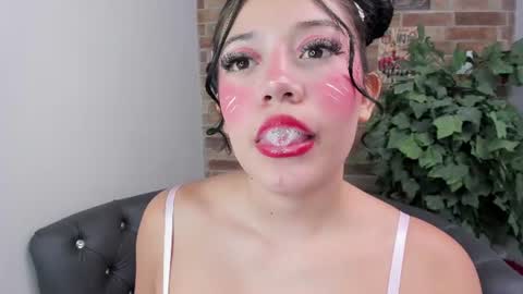 Snapshot of foxy_loren chatting on June 2026 12:22:01 PM Loren online show from June 2026 12:22:01 PM