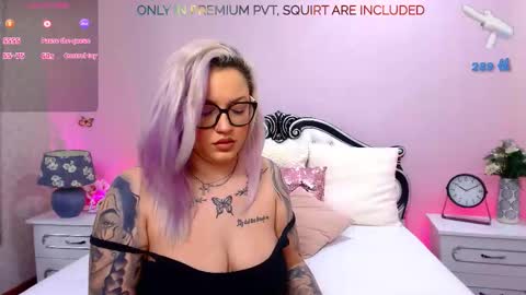 Snapshot of foxyclarisee chatting on February 2026 09:22:01 PM Clarisee online show from February 2026 09:22:01 PM