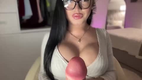 Ms Celeste Anne online show from September 2025 05:08:01 AM